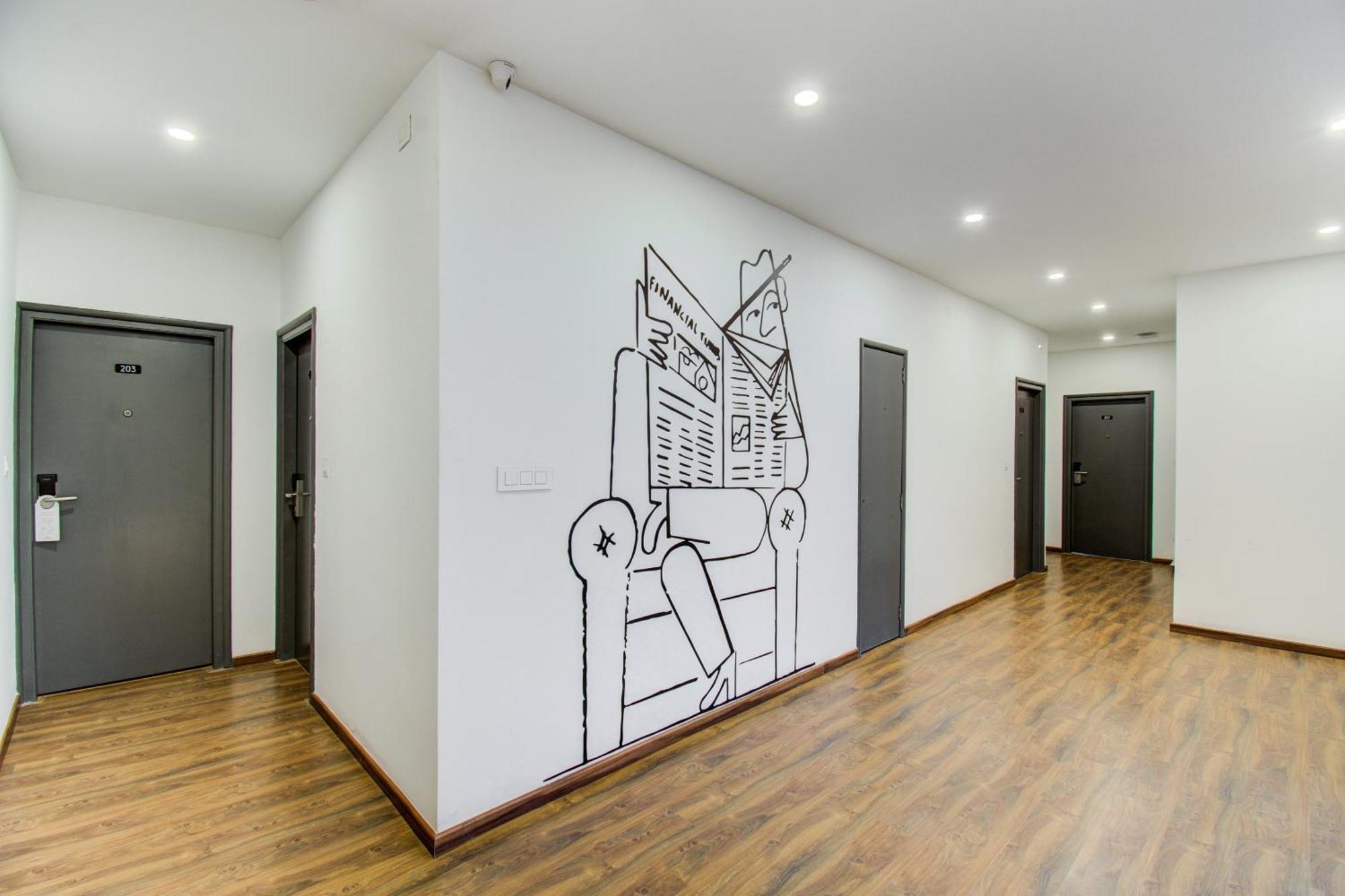 Oyo Townhouse 587 Sector 19 Hotel Kalkaji Devi Exterior photo