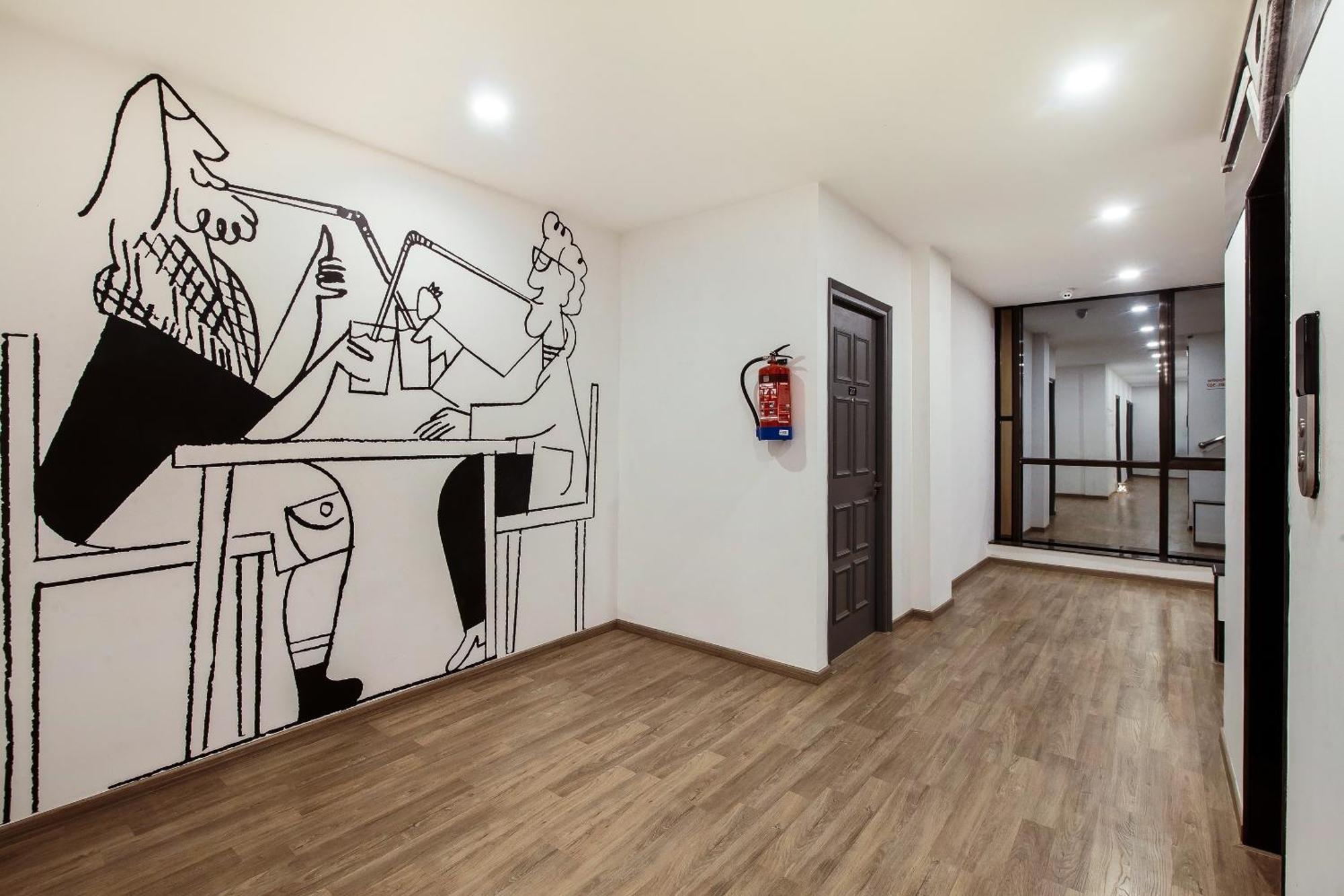Oyo Townhouse 587 Sector 19 Hotel Kalkaji Devi Exterior photo